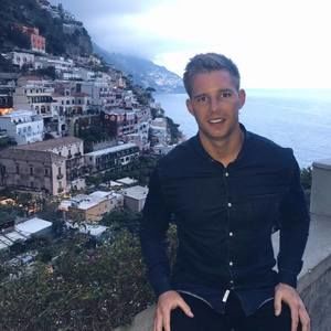 Meet your Posher, Gerard